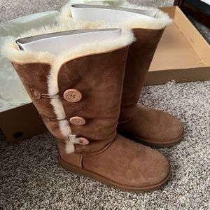UGG Brown and Cream Winter Boots with Plush Lining